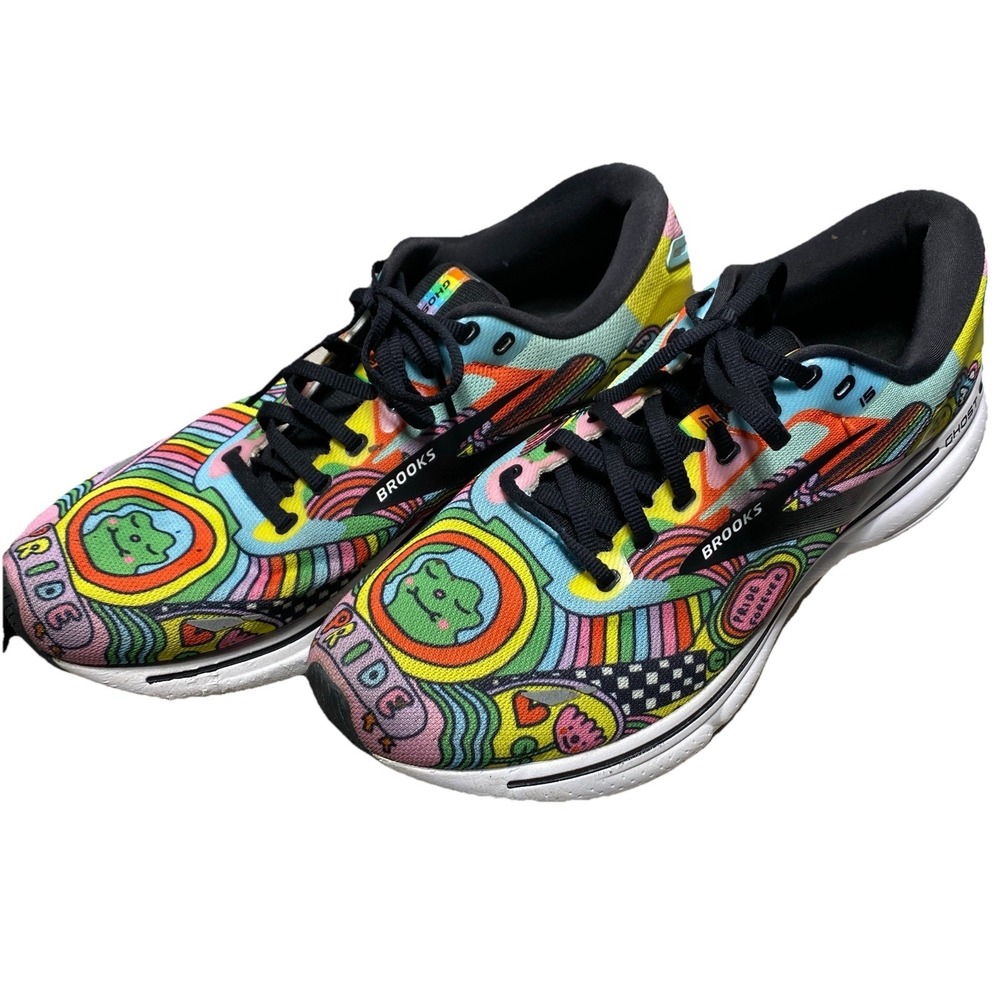 BROOKS Ghost 15 Wednesday Holmes Running Shoes Mens 11.5 Pride Pink White